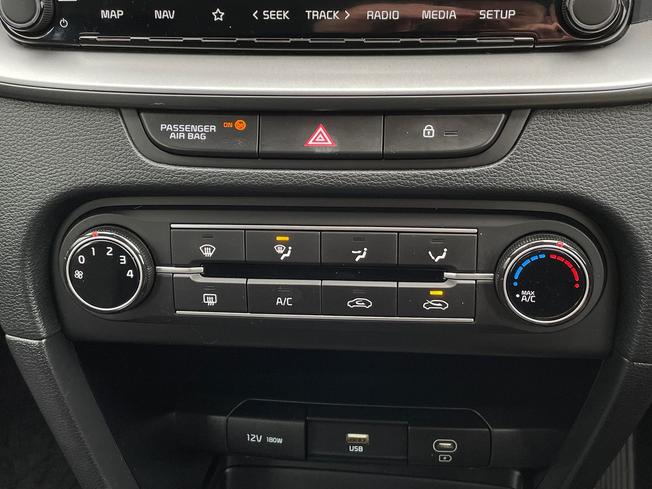 KIA Ceed Photo 44