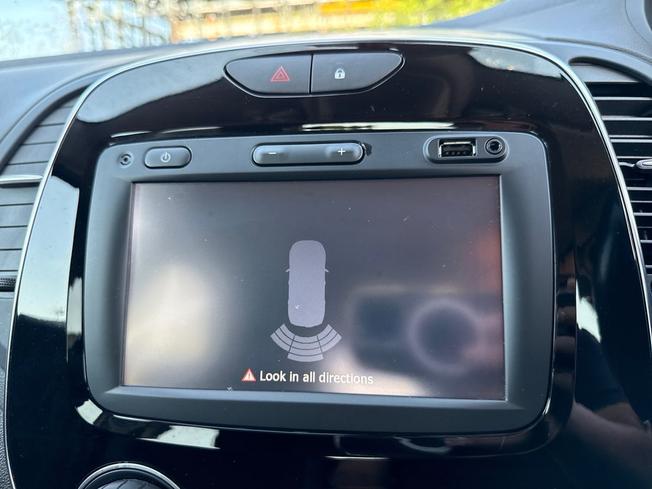 RENAULT Captur Photo 36