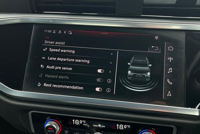 AUDI Q3 Photo 31