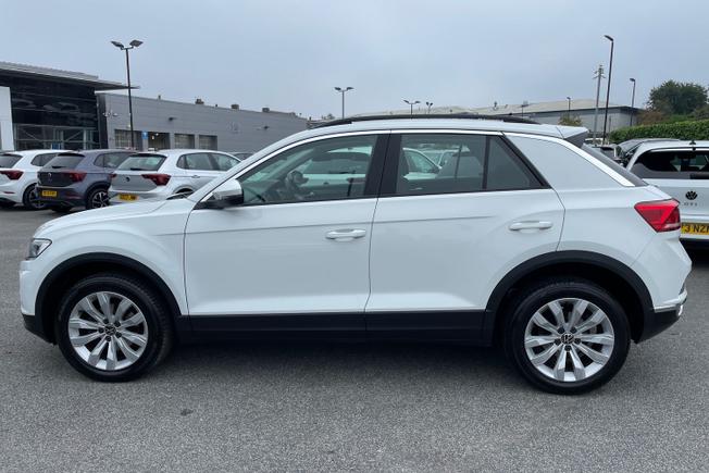 VOLKSWAGEN T-Roc Photo 34