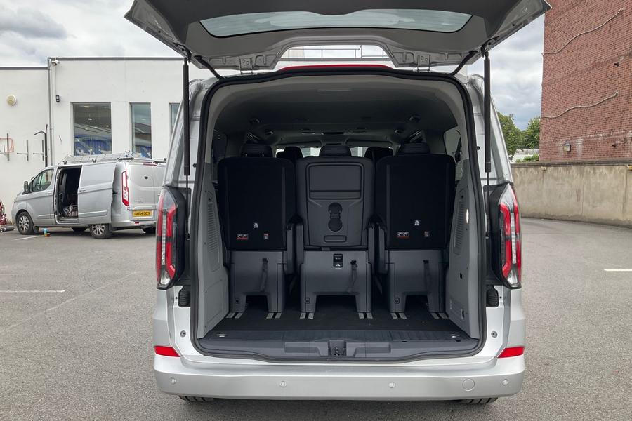 Ford Tourneo Custom Photo autoimg-f597a59e90c0d7b67927441838b1e7f6c3956aa9.jpg
