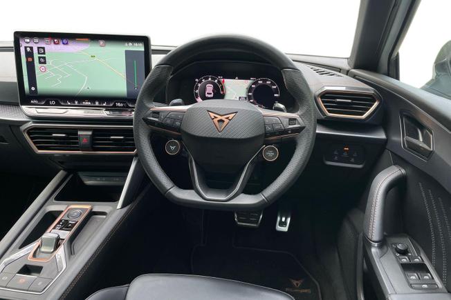 CUPRA Leon Photo 11