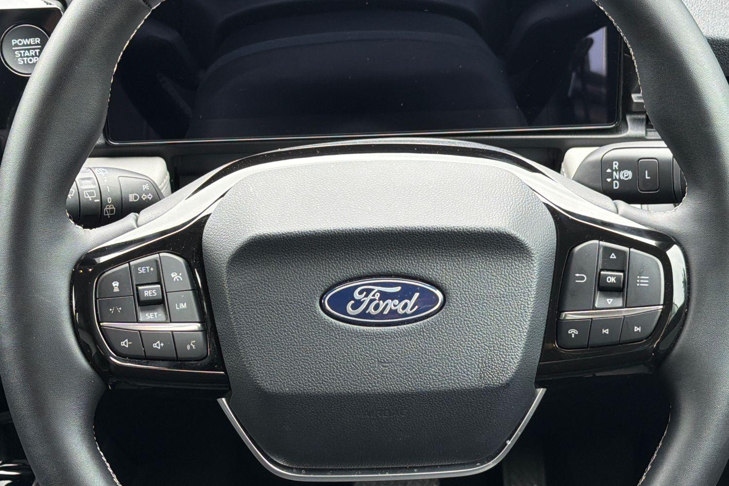 Ford PUMA Photo 11