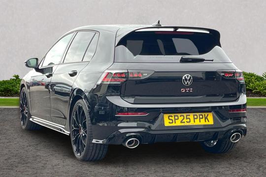 Volkswagen Golf Photo autoimg-f5a384e08d4a21c6c90e096662152a9ada4c7cc1.jpg