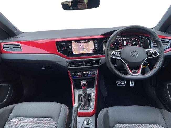 VOLKSWAGEN Polo Photo 10