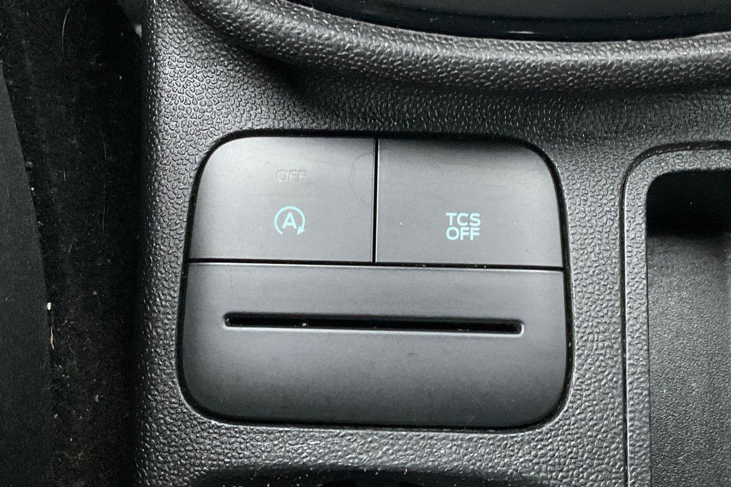 Ford FIESTA Photo 28