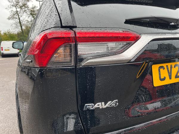 Toyota RAV4 Photo autoimg-f5aec28ee79b77511a52cb60df322fec71a95aaa.jpg