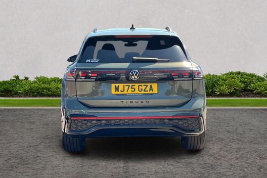 Volkswagen Tiguan Photo autoimg-f5b0b129263aad0f18d38ecc28cbd30f6341cd0b.jpg