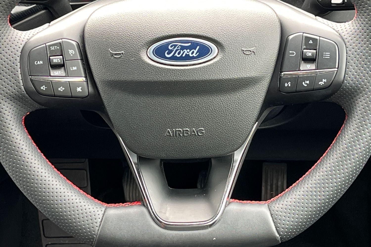 Ford Focus Photo 11