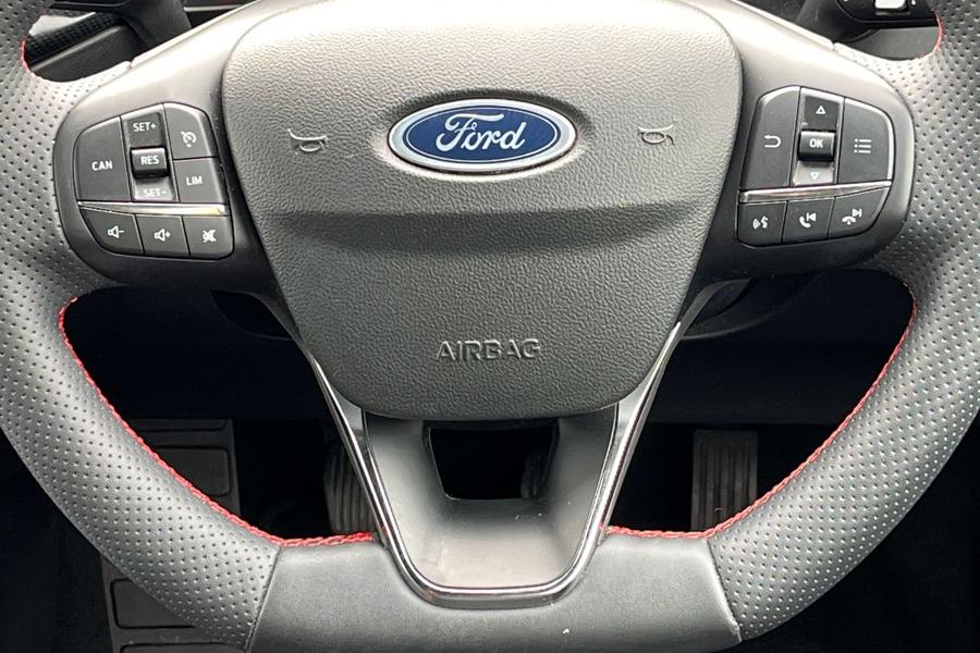 Ford Focus Photo autoimg-f5b19e8ce0c33be56641afdb1e9a3c01d9d78deb.jpg