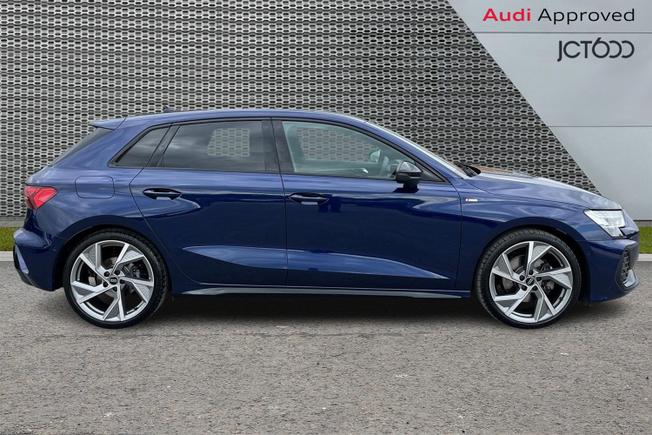 AUDI A3 Photo 4