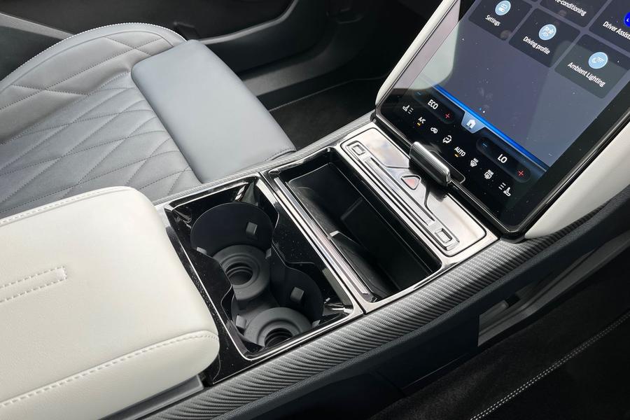 Ford CAPRI Photo autoimg-f5b1d4bafff9f6c98479760d7f12e6cf9d6849e2.jpg