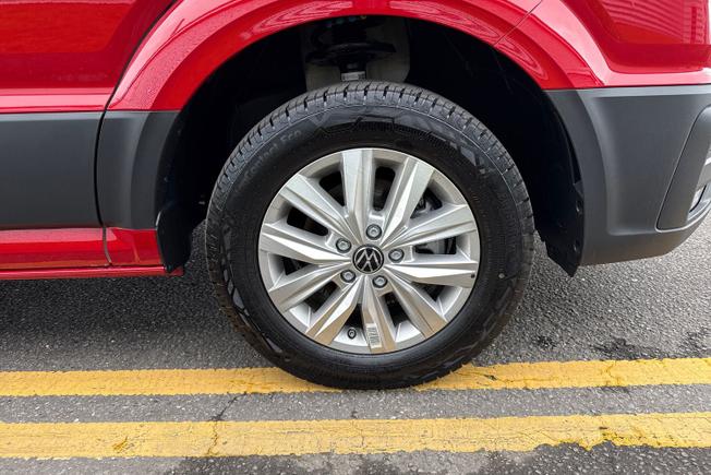 VOLKSWAGEN Grand California Photo 5