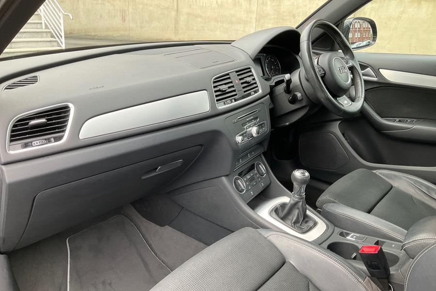 Audi Q3 Photo autoimg-f5b412e9e7553f5ee8dc96dd1e118ec15af70007.jpg