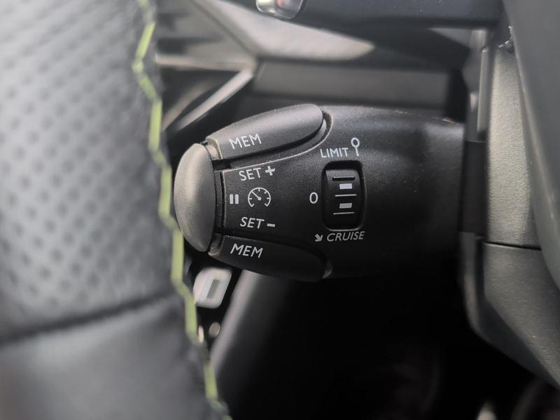 Used Peugeot 2008 KW25TVE 48