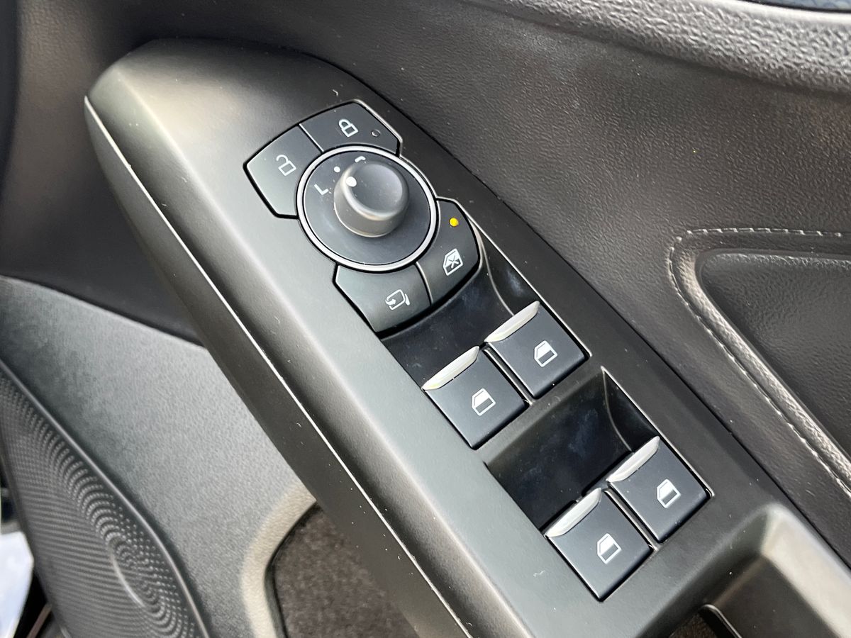 Ford Focus Photo 27