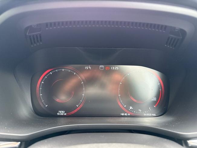 VOLVO XC60 Photo 15