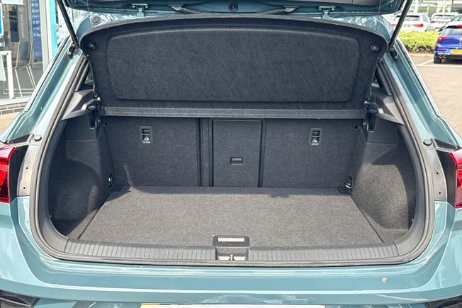 VOLKSWAGEN T-Roc Photo 12