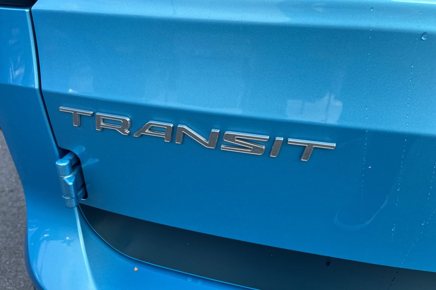 Ford TRANSIT CONNECT Photo 18