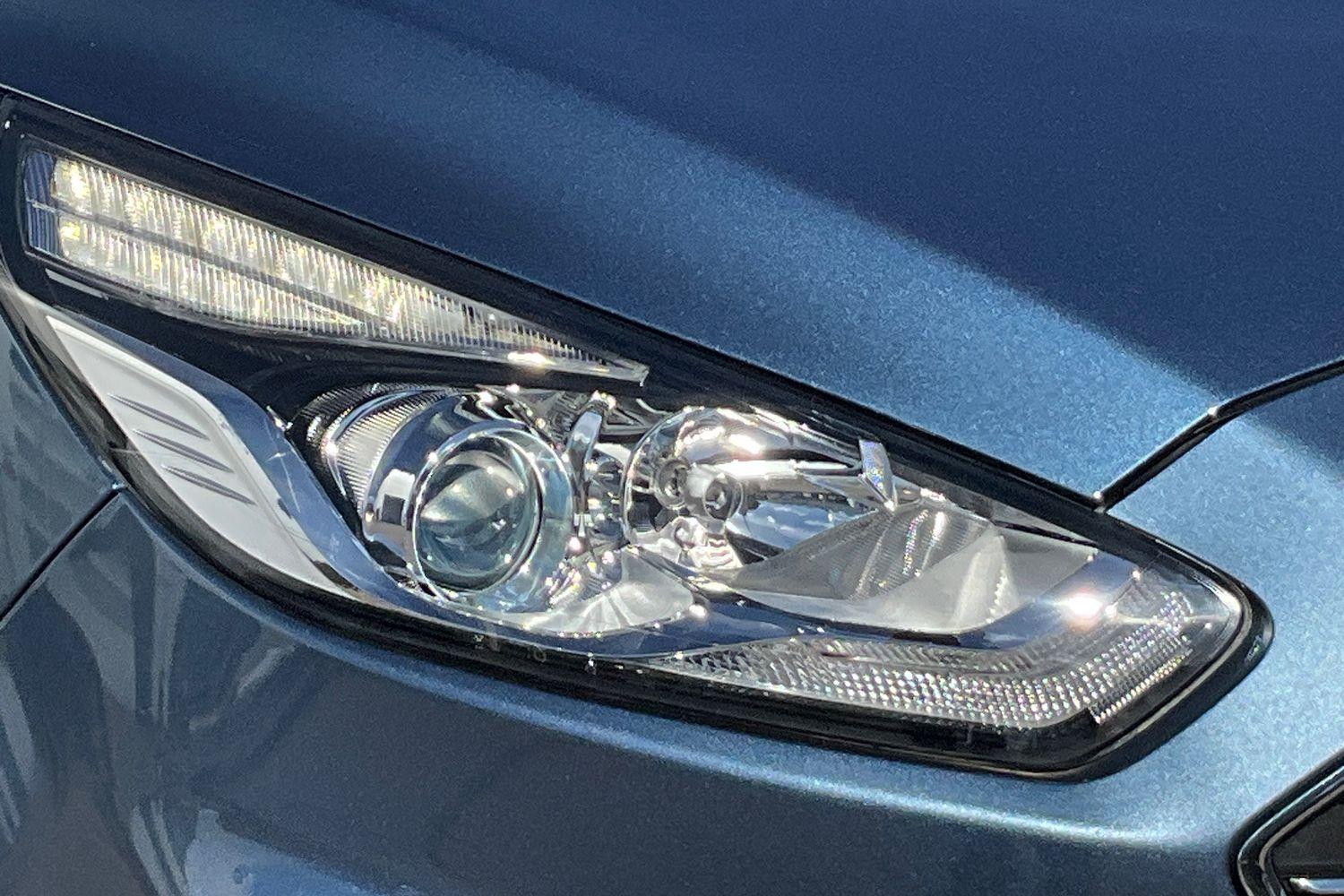 Ford Galaxy Photo 36
