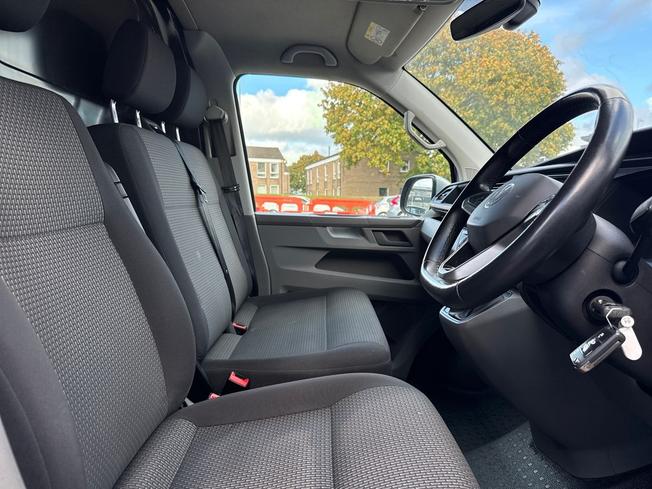 VOLKSWAGEN Transporter Photo 49