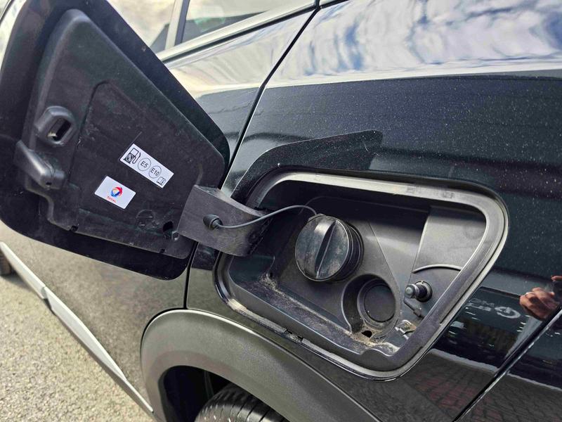 Used Peugeot 2008 SJ23XMF 33