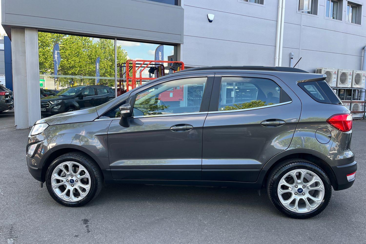 Ford ECOSPORT Photo 32
