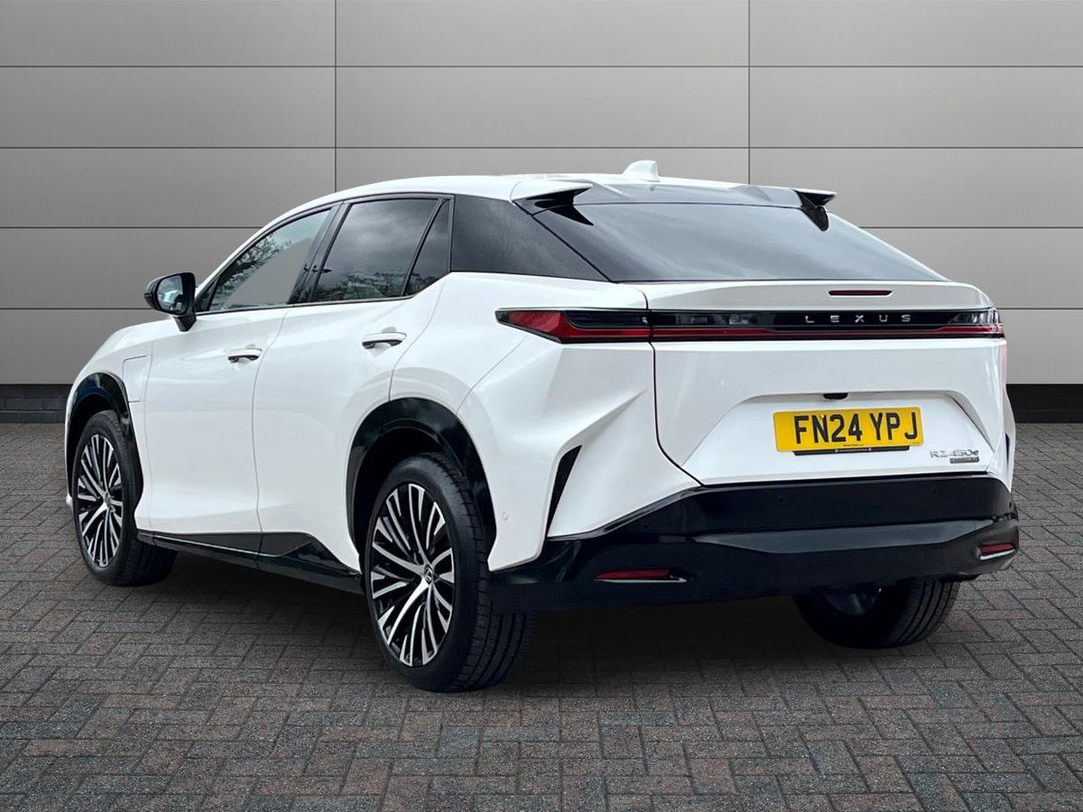 Lexus RZ Photo 1