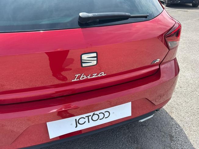SEAT Ibiza Photo 33