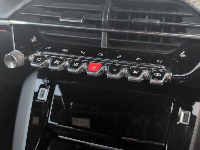 Used Peugeot 2008 NU21GXZ 24
