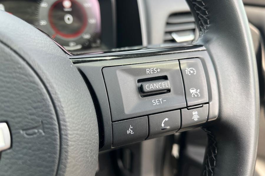 Nissan QASHQAI Photo autoimg-f5cc1dbd1be5ea36348ad292f40efa0f0ab18ded.jpg