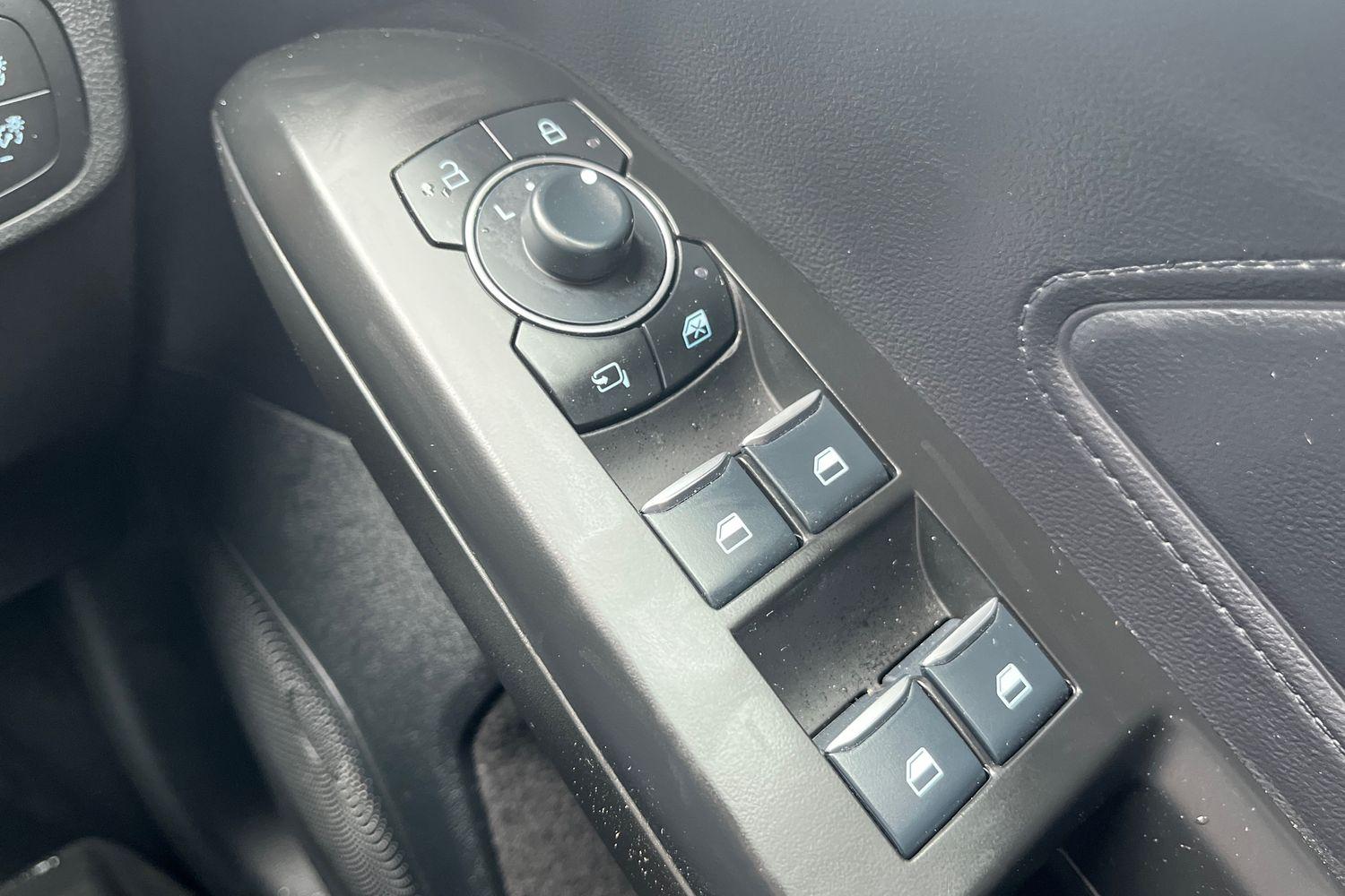 Ford FOCUS Photo 15