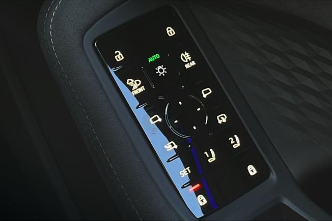 AUDI  A5 Saloon Photo 34