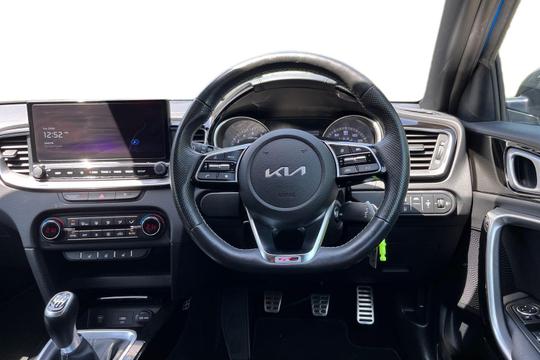 Kia XCeed Photo autoimg-f5d2005f7e55f2f9cefeac62f0a7c6e8caa9ab4b.jpg