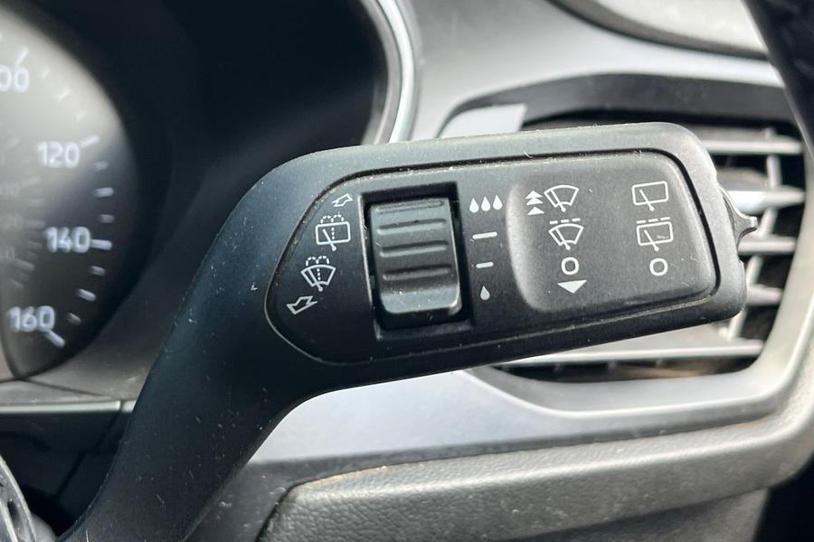 Ford Focus Photo autoimg-f5d224a6ff3f68a159f8900b6f1600773cebba74.jpg