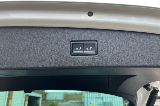 Volkswagen Tiguan Photo autoimg-f5d3e05f00ba2462e0ce7a5d7f1fe9952cfdc173.jpg
