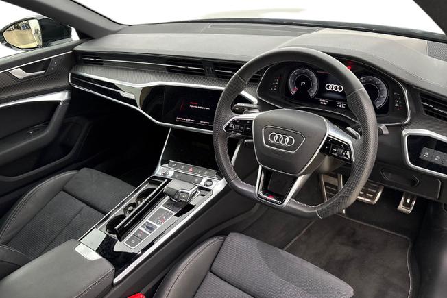 AUDI A6 Saloon Photo 6