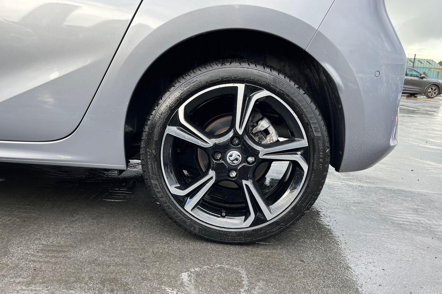 Vauxhall CORSA Photo 7