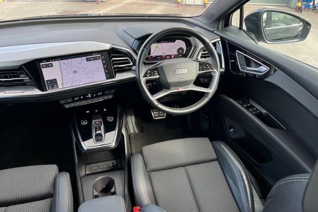 AUDI Q4 E-Tron Photo 52