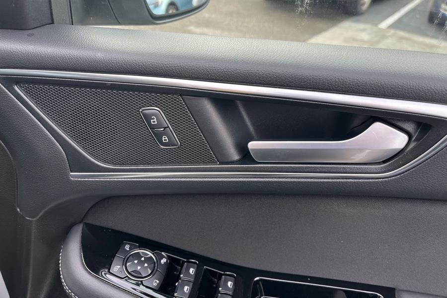 Ford GALAXY Photo autoimg-f5d7fd99f6dfb2873af49811093ba95a46fb9f26.jpg