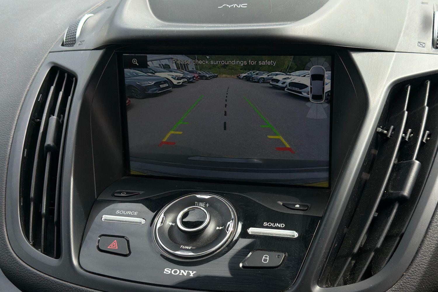 Ford KUGA Photo 34