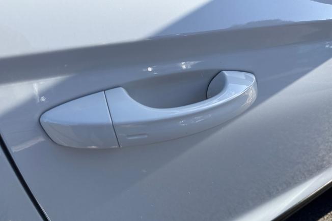 SEAT Arona Photo 22