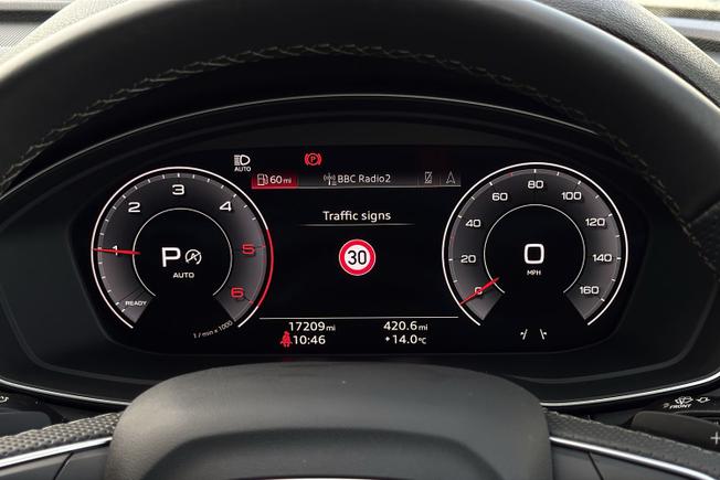 Audi Q5 Photo 16