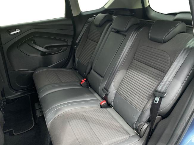 FORD Kuga Photo 9
