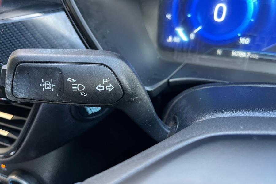Ford KUGA Photo autoimg-f5e5338b1c108c12578b89c3e861b7947a1a526a.jpg