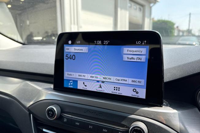 FORD Focus Photo 13