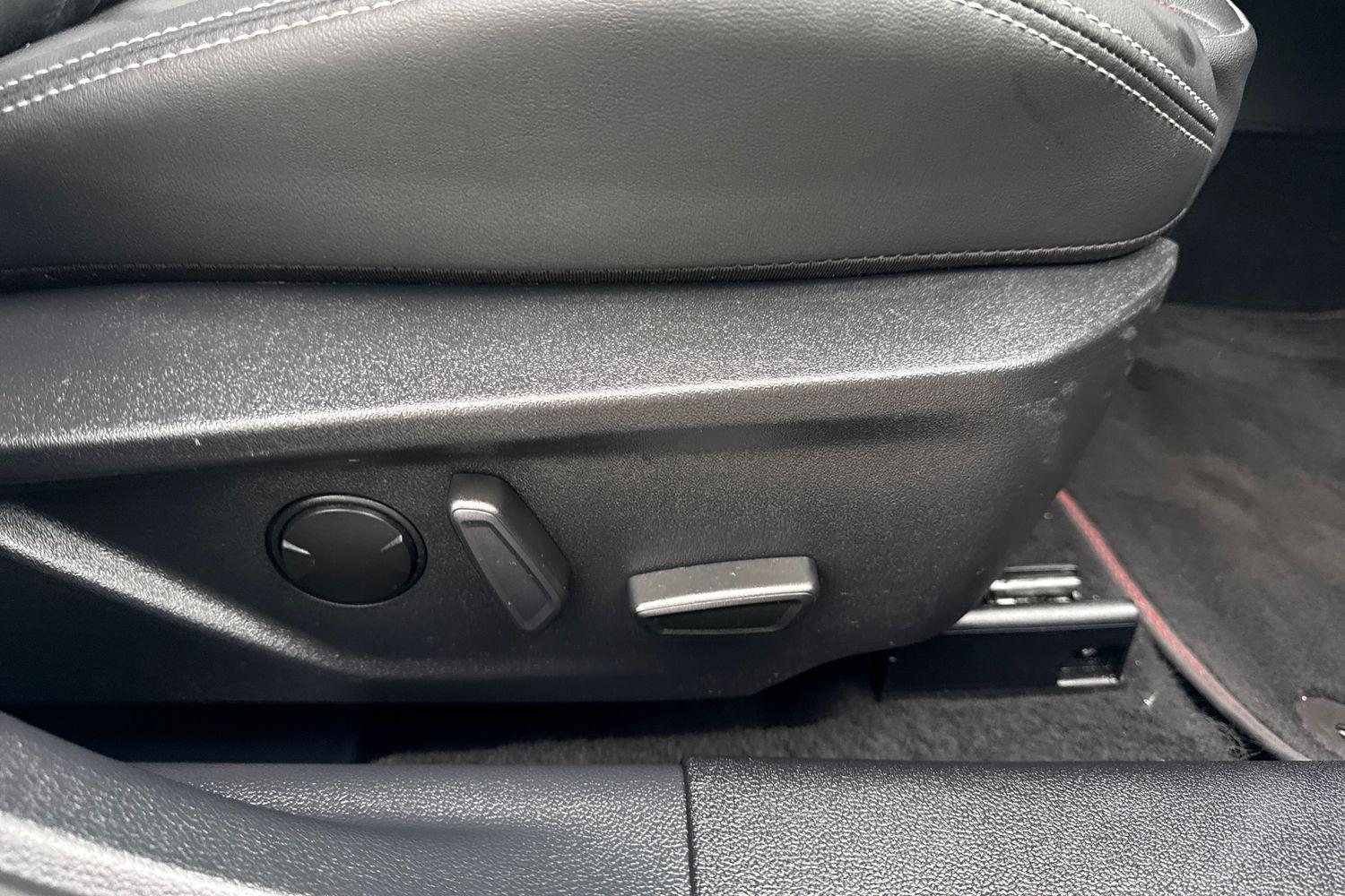 Ford FOCUS Photo 31