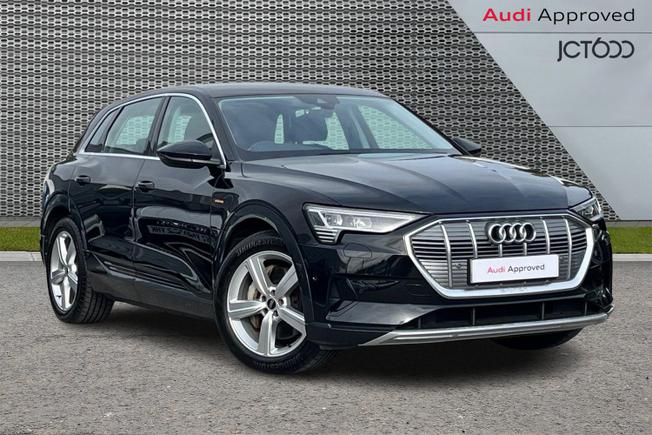 AUDI e-tron Photo 1