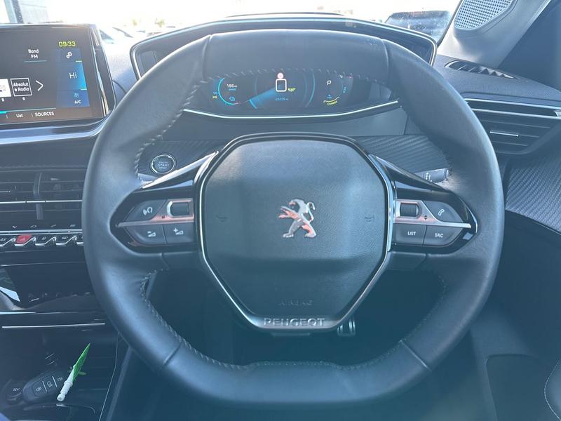 Used Peugeot E-208 FV72RVY 32