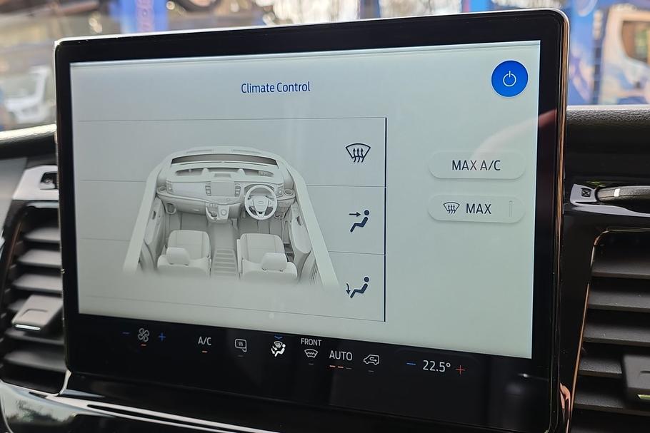 Used FORD TRANSIT WO25HRF 37